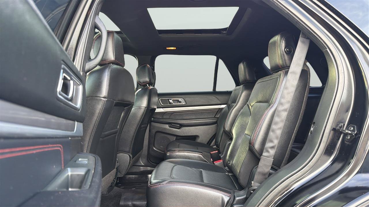 Used 2017 Ford Explorer Sport w/ Equipment Group 401A AWD/4WD image 20