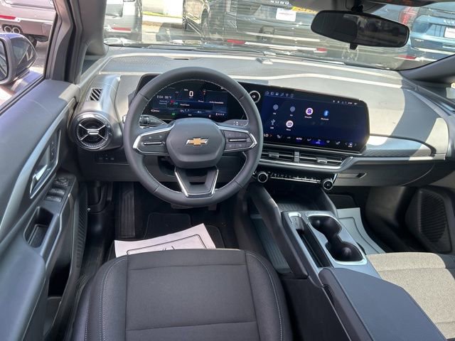 New 2026 Chevrolet Equinox EV LT image 27