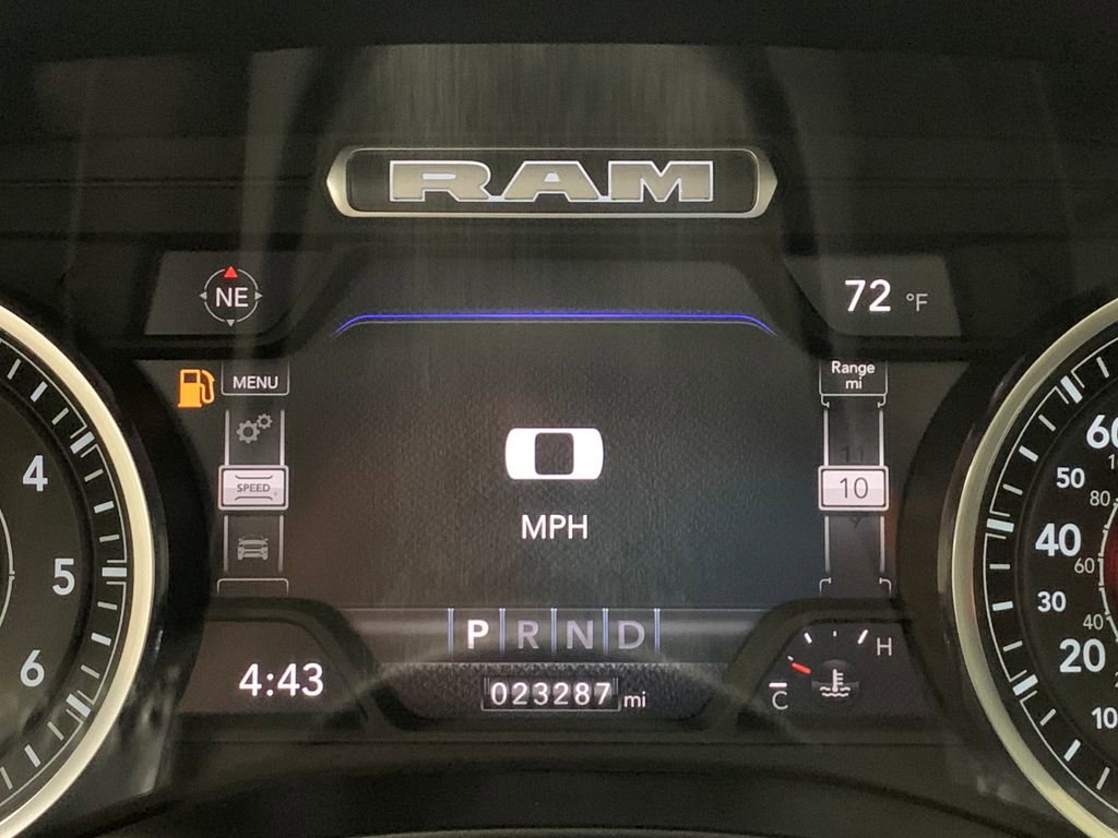 Used 2023 RAM 1500 Laramie AWD/4WD image 29