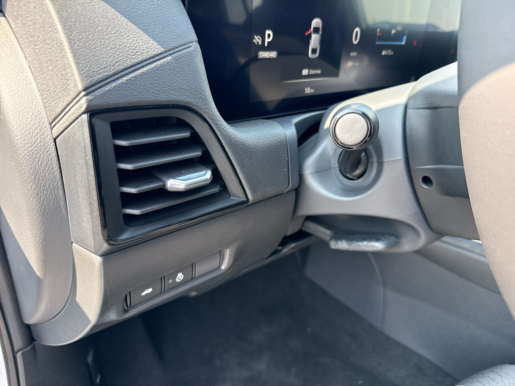 New 2027 Nissan Sentra SV FWD image 13