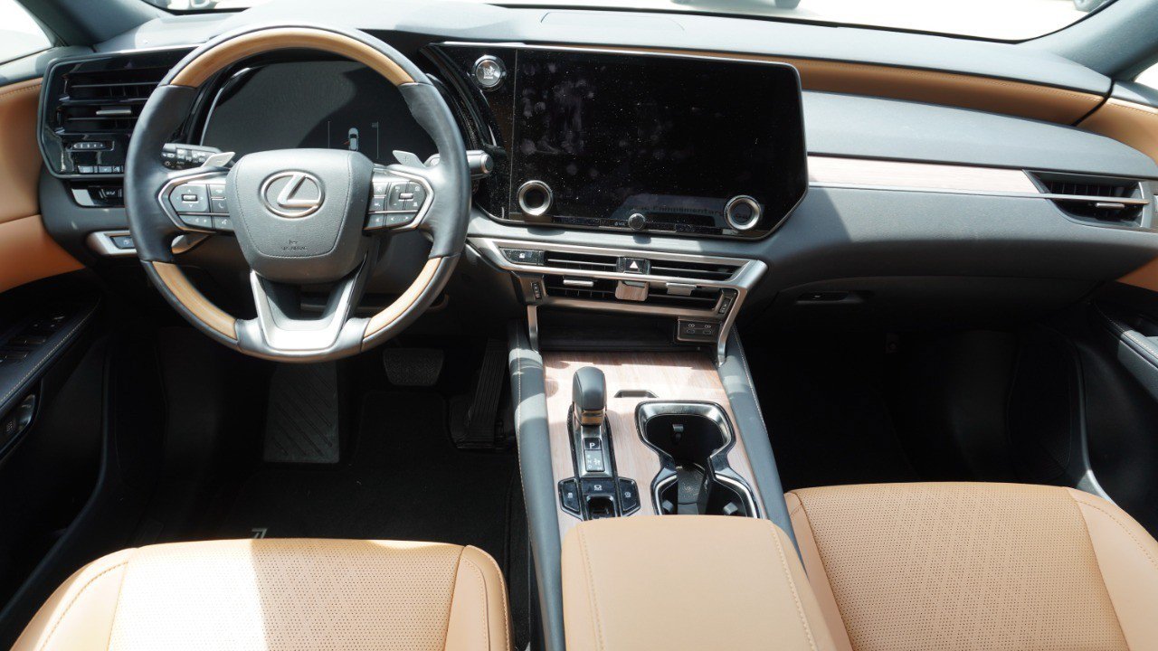 Certified 2025 Lexus RX 350 Premium Plus FWD image 11