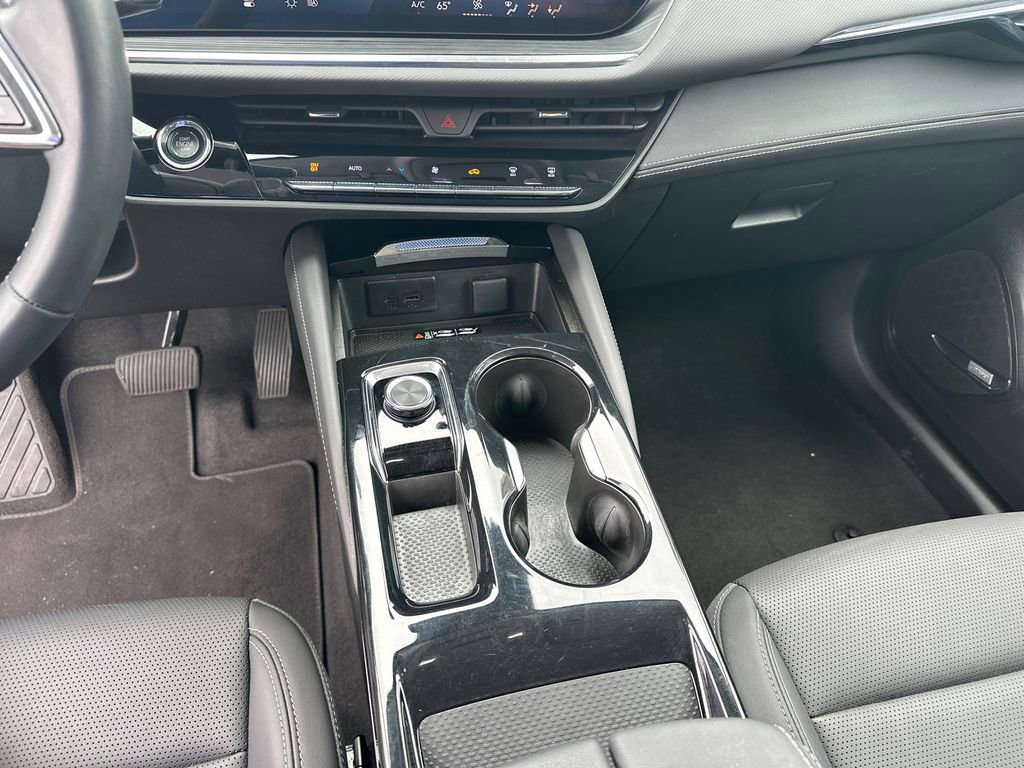 Certified 2025 Buick Envision Preferred image 30