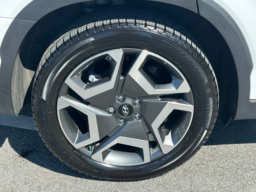 Used 2024 Hyundai Palisade Limited AWD/4WD image 9