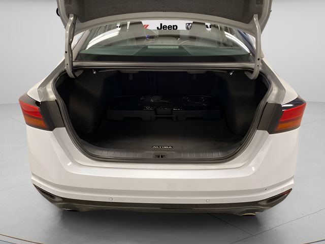 Used 2024 Nissan Altima 2.5 SR w/ SR Premium Package AWD/4WD image 24