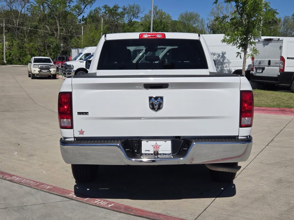 Used 2022 RAM 1500 Classic SLT RWD image 5
