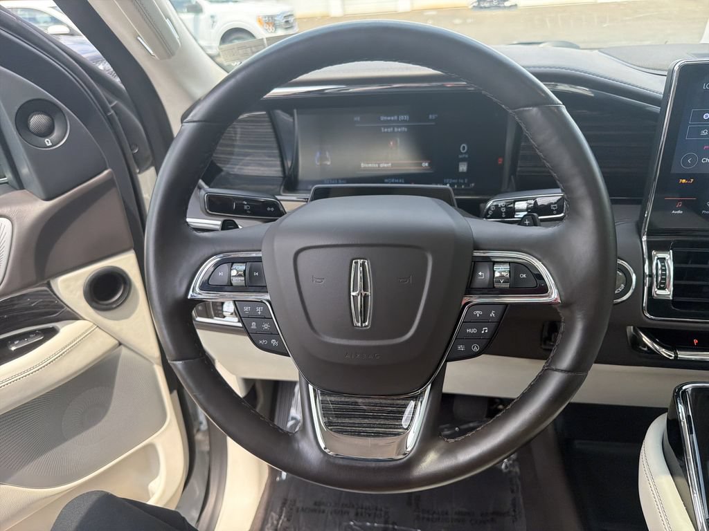Certified 2024 Lincoln Navigator L Black Label AWD/4WD image 27