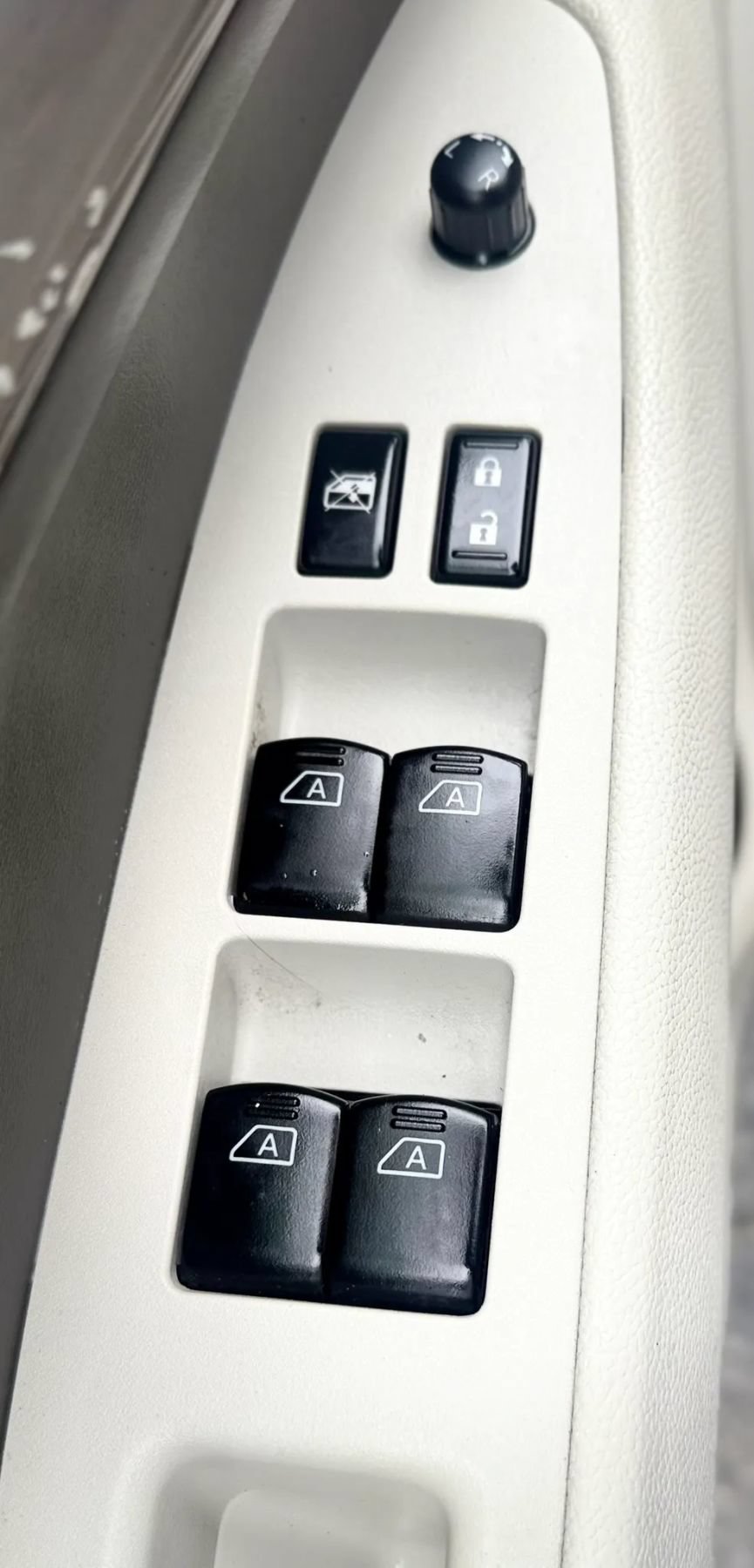 Used 2012 INFINITI G37 Journey w/ Premium Pkg RWD image 24