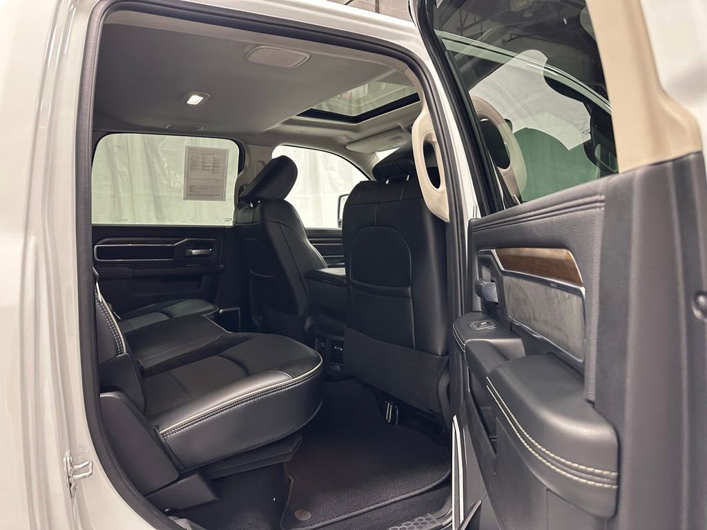 Used 2024 RAM 3500 Laramie image 50