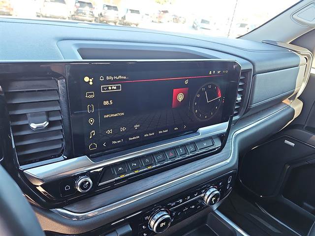 Used 2024 GMC Sierra 1500 SLT image 17