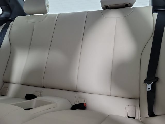 Used 2020 BMW 230i Coupe w/ Convenience Package RWD image 8