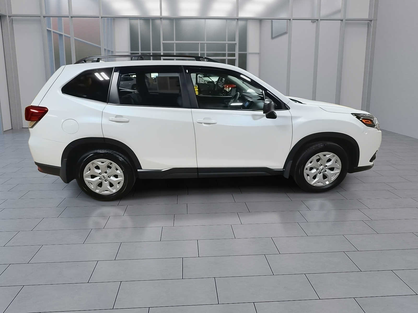 Used 2022 Subaru Forester AWD/4WD image 9