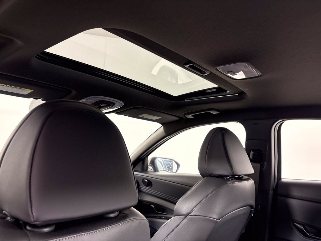 New 2026 Hyundai Elantra SEL Sport FWD image 20