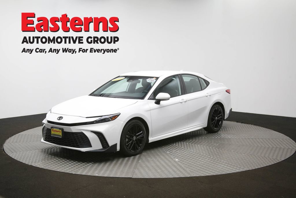 Used 2025 Toyota Camry SE w/ Convenience Package FWD image 55