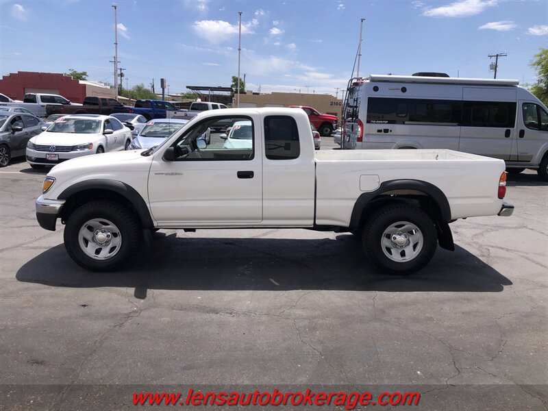 Used 2003 Toyota Tacoma PreRunner RWD image 5