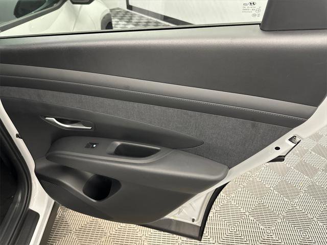 New 2026 Hyundai Tucson XRT image 17