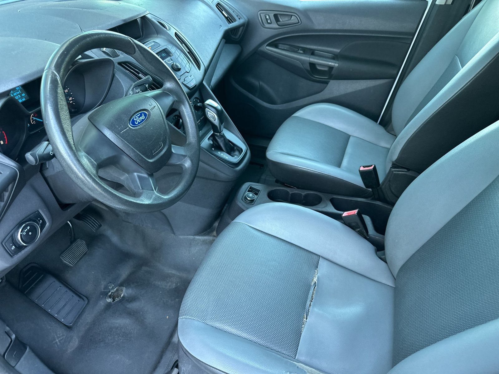 Used 2015 Ford Transit Connect XL FWD image 10
