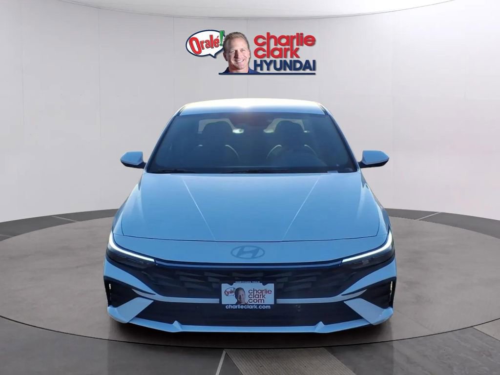 New 2026 Hyundai Elantra Blue image 8