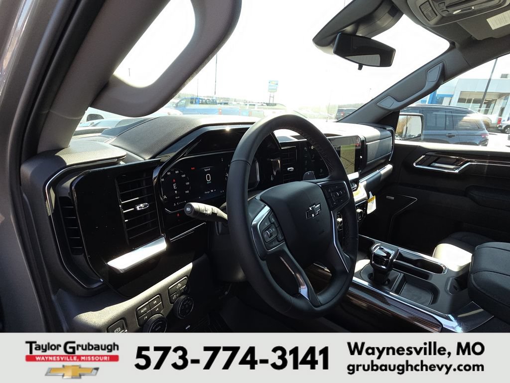 New 2026 Chevrolet Silverado 1500 LT Trail Boss w/ Convenience Package II AWD/4WD image 15