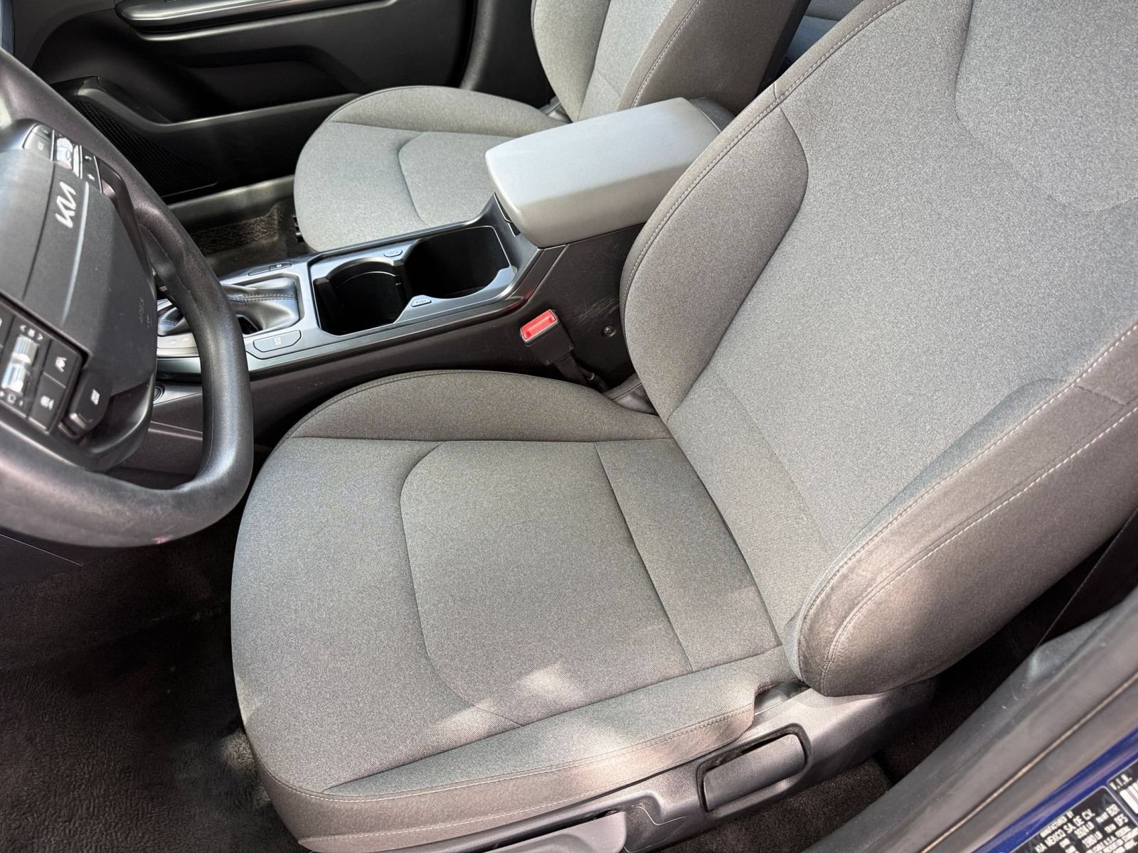 Used 2025 Kia K4 FWD image 38