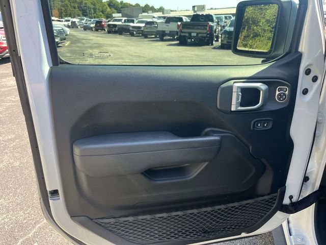 Used 2021 Jeep Wrangler Unlimited Sport AWD/4WD image 17