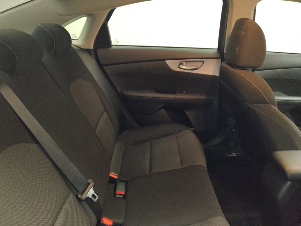 Used 2024 Kia Forte LXS w/ LXS Technology Package FWD image 19