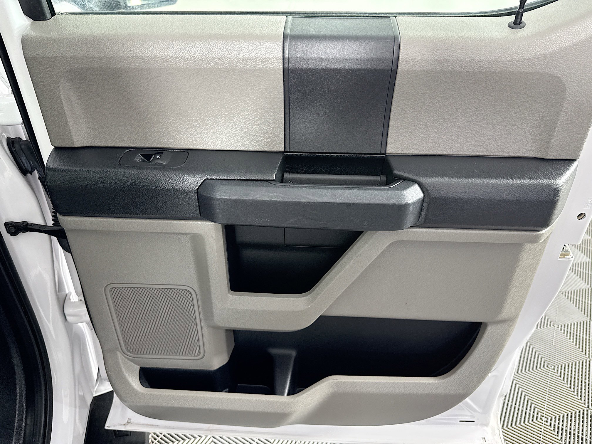 Used 2020 Ford F150 XL w/ XL Power Equipment Group image 24