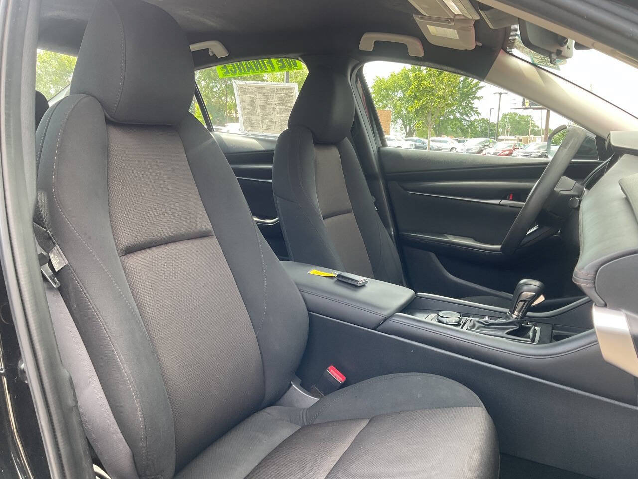 Used 2020 MAZDA MAZDA3 Sedan FWD image 40