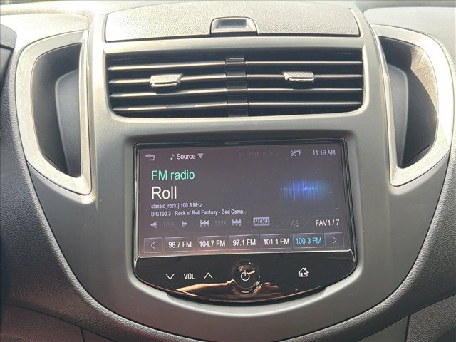 Used 2015 Chevrolet Trax LS FWD image 19