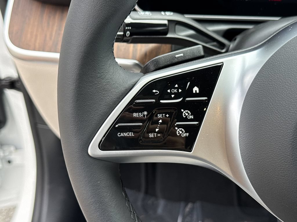 New 2025 Mercedes-Benz C 300 4MATIC Sedan image 15