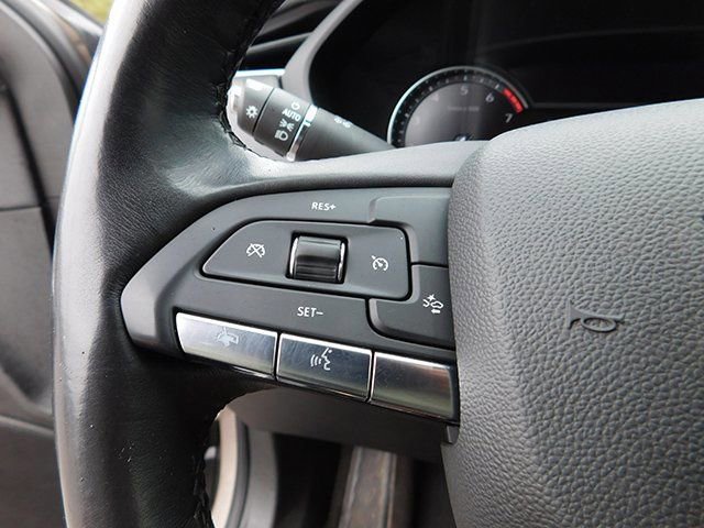 Used 2023 Cadillac XT4 Premium Luxury image 24