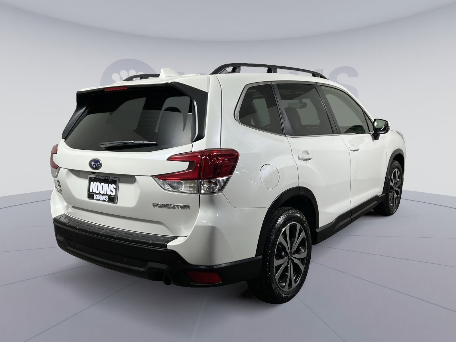 Used 2023 Subaru Forester Limited image 7