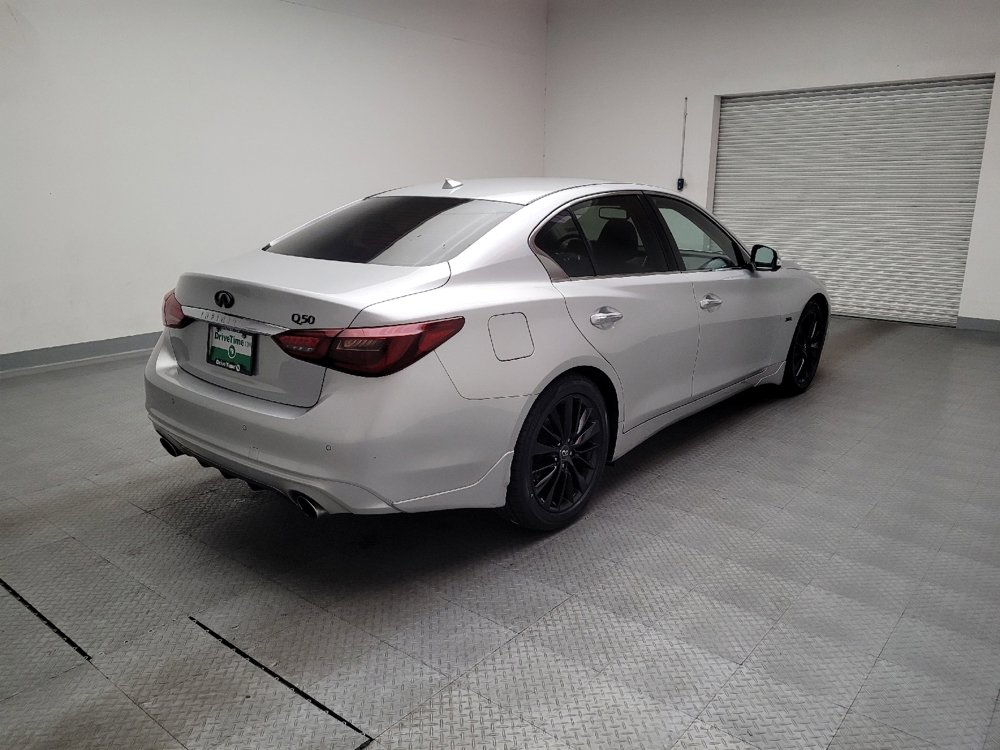 Used 2019 INFINITI Q50 Luxe w/ Essential Package (3.0T Luxe) image 9