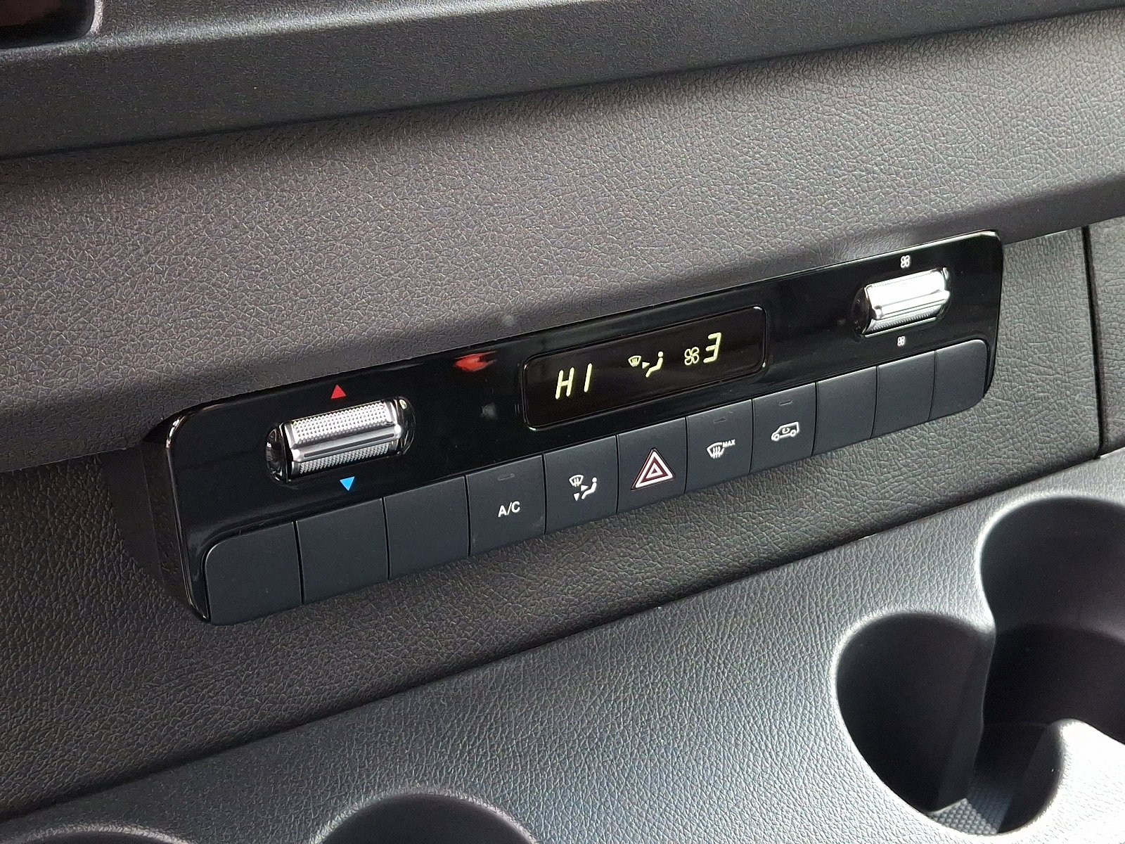 New 2025 Mercedes-Benz Sprinter 2500 image 14