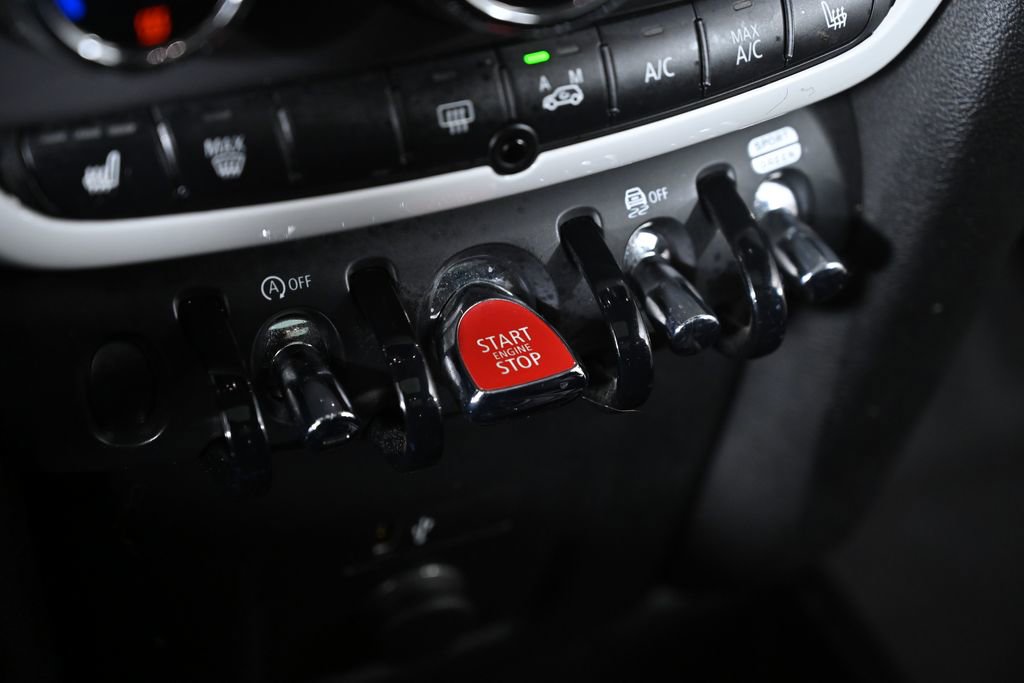 Used 2020 MINI Cooper Countryman S w/ Storage Package image 18