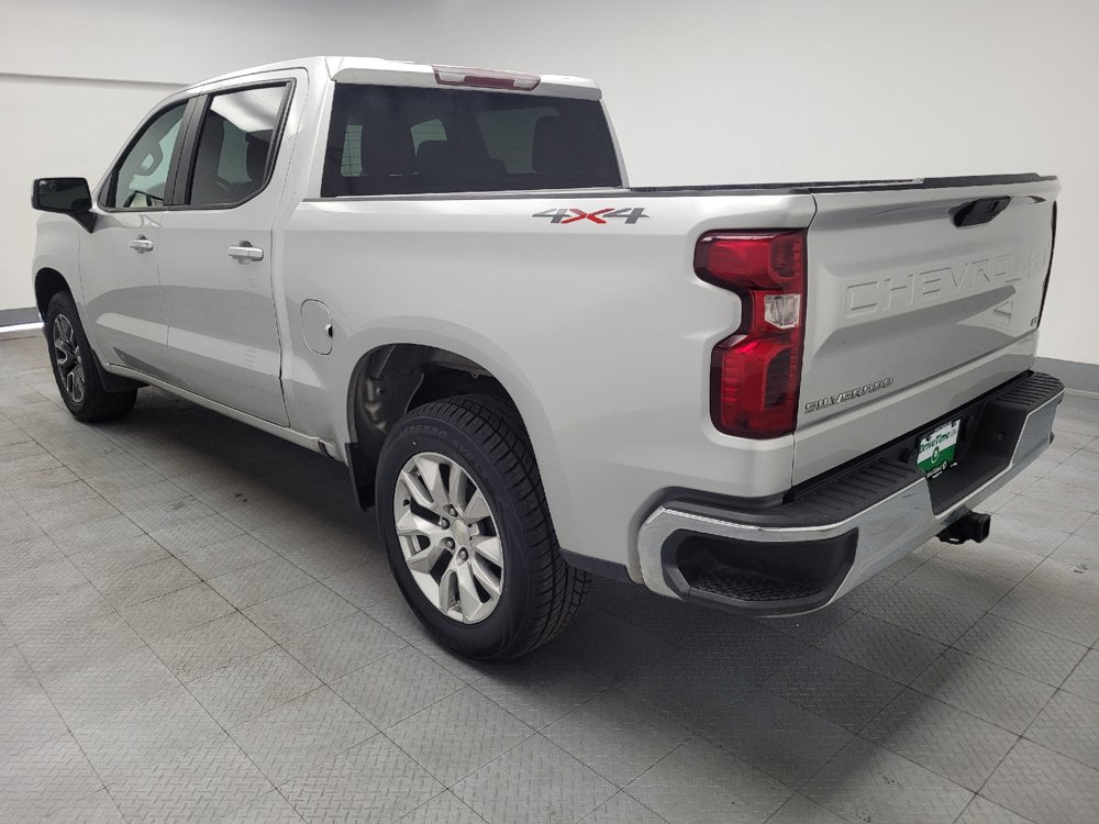 Used 2022 Chevrolet Silverado 1500 LT AWD/4WD image 5