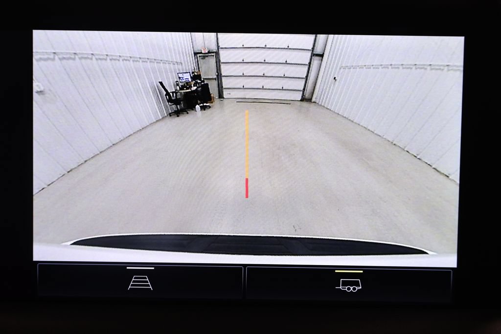 Used 2022 Chevrolet Tahoe Z71 AWD/4WD image 35