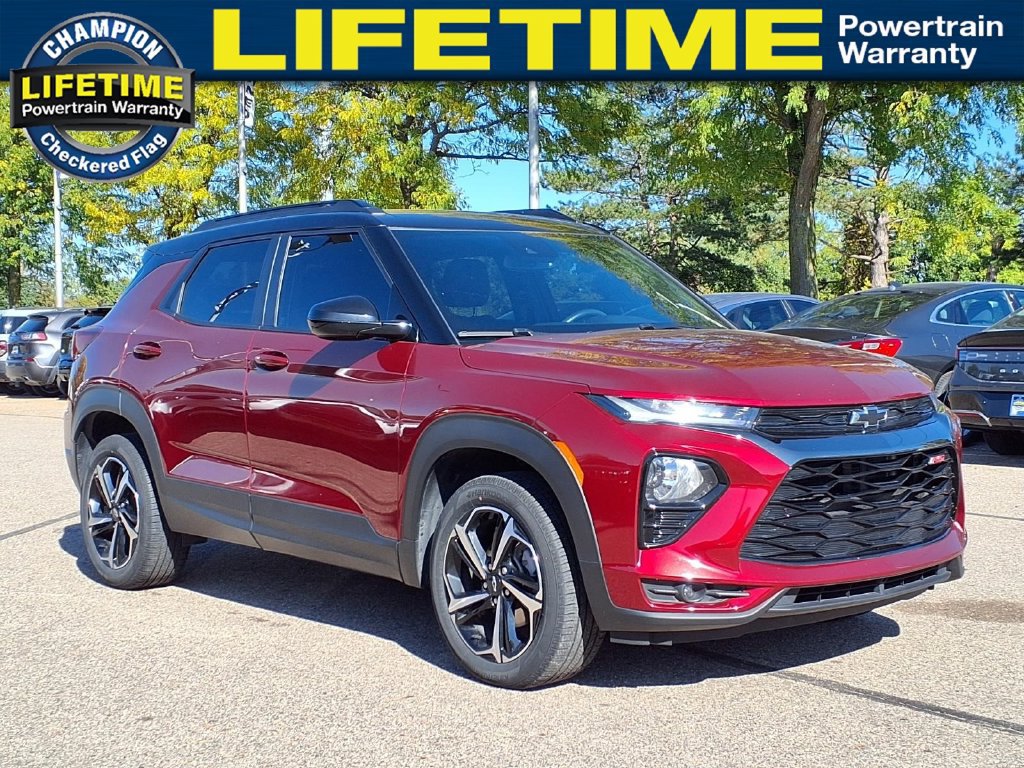 Used 2023 Chevrolet TrailBlazer RS w/ Convenience Package AWD/4WD image 3
