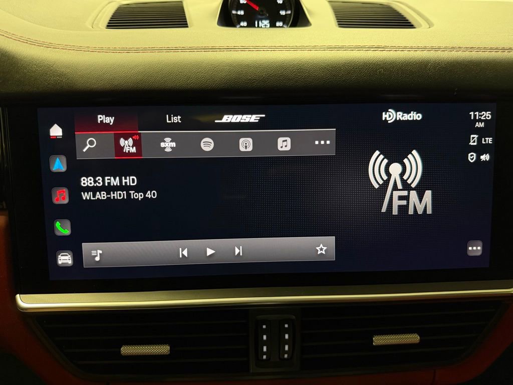 Certified 2023 Porsche Cayenne Turbo image 20