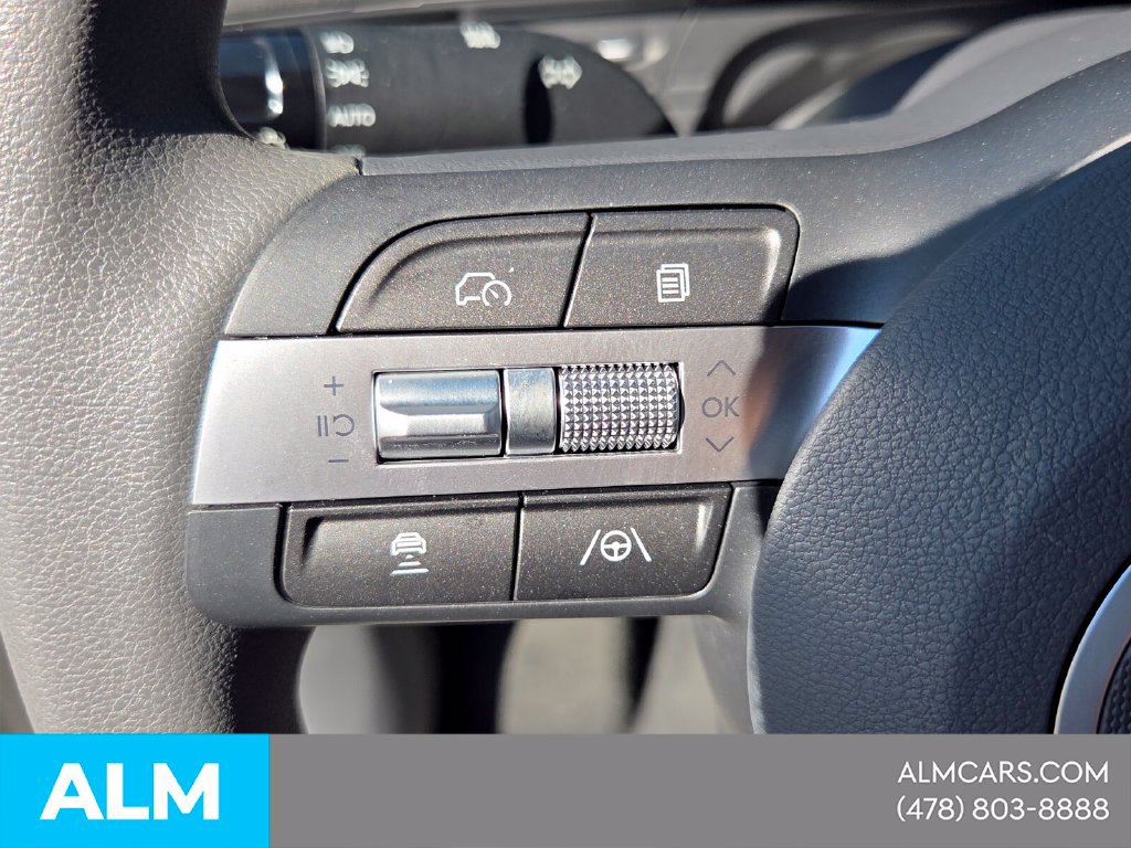 Used 2026 Hyundai Kona SE FWD image 30