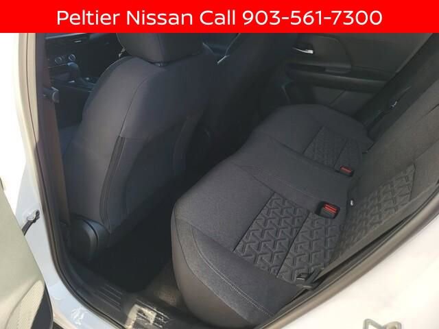 New 2025 Nissan Kicks SV w/ Illumination Package image 16