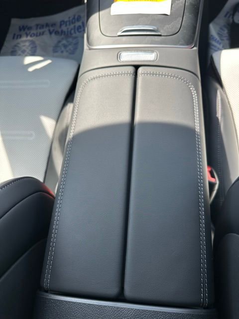 New 2026 Mercedes-Benz E 53 AMG e 4MATIC Sedan image 40
