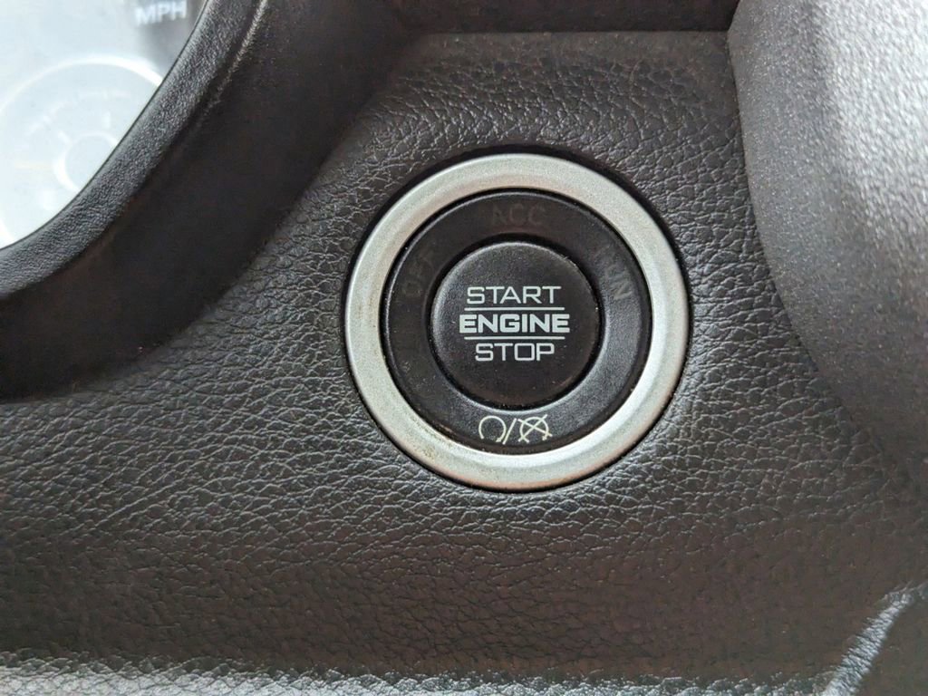 Used 2019 RAM 4500 Tradesman image 17