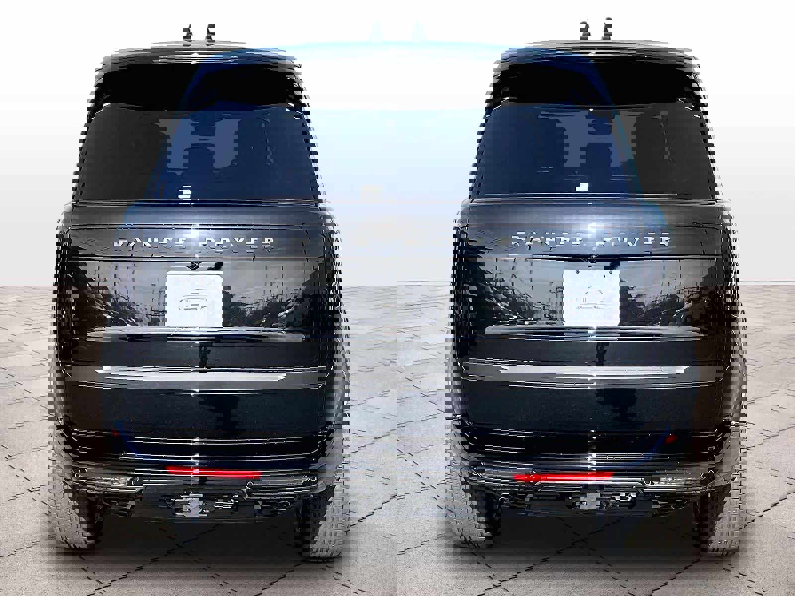 New 2025 Land Rover Range Rover Long Wheelbase SE image 6