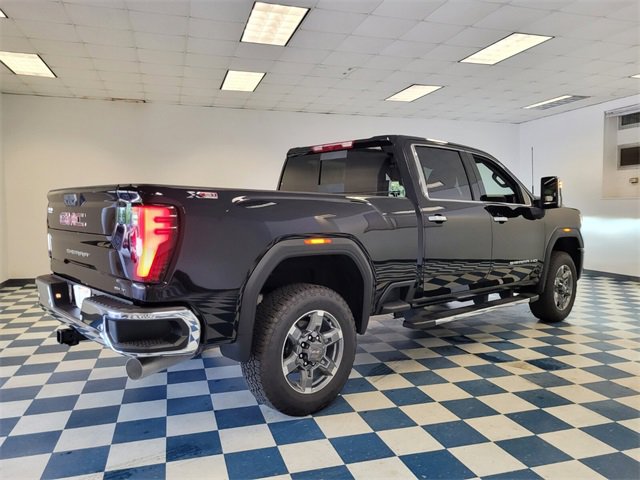 New 2025 GMC Sierra 2500 SLT image 11