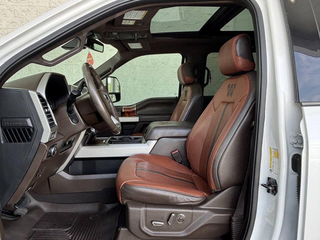 Used 2019 Ford F250 King Ranch w/ King Ranch Ultimate Package AWD/4WD image 14