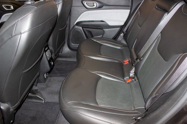 Used 2022 Jeep Compass Latitude image 16