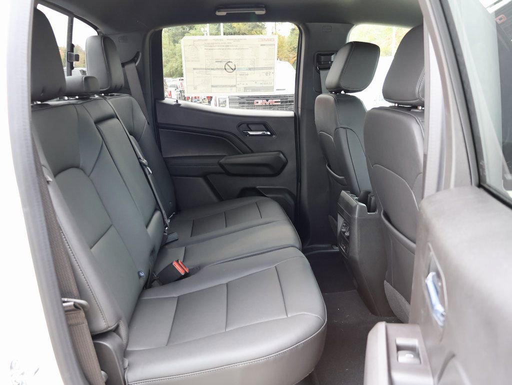 New 2026 GMC Canyon Elevation w/ Convenience Package image 34