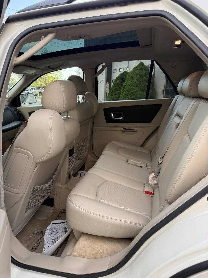Used 2005 Cadillac SRX V8 AWD/4WD image 12
