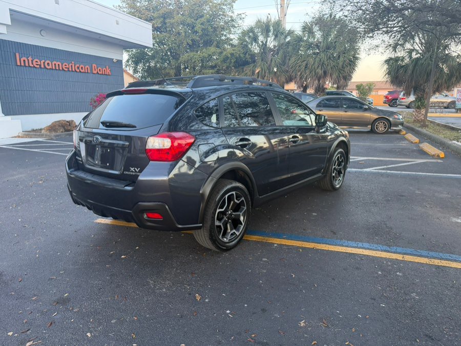 Used 2014 Subaru Crosstrek 2.0i Limited AWD/4WD image 6
