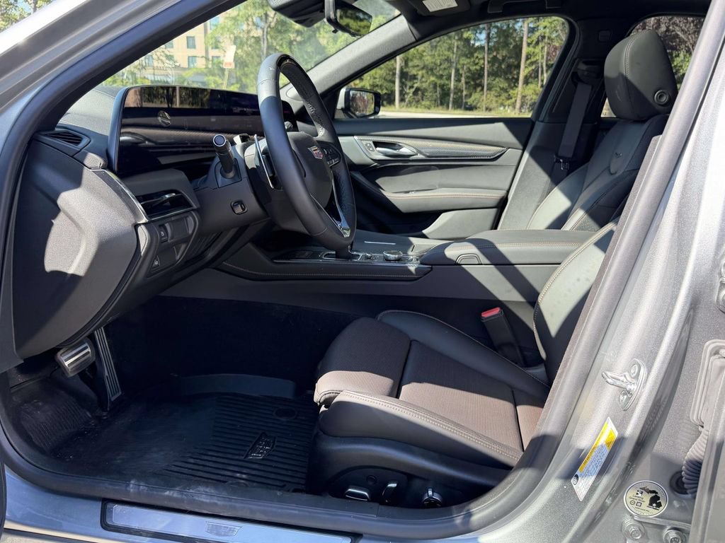 Used 2026 Cadillac CT5 Sport w/ Technology Package RWD image 16
